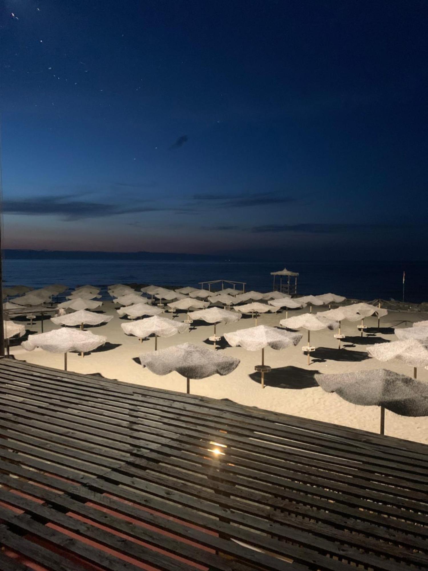 Villaggio Turistico La Baia Degli Angeli Маргерита-ді-Савоя Екстер'єр фото